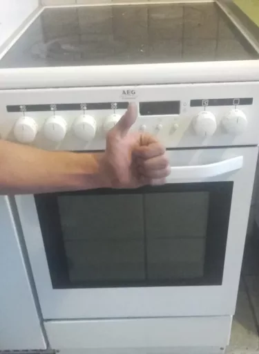 Wymiana pokręteł w kuchence gazowej AEG - naprawiaj, nie wyrzucaj