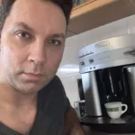 Wymiana uszczelek w ekspresie do kawy DeLonghi Magnifica