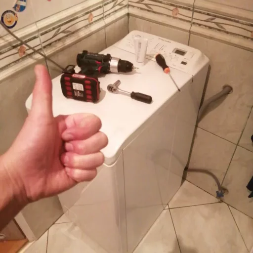 Wymiana łożysk w pralce Electrolux EWT106411w - naprawiaj, nie wyrzucaj