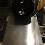 Ekspres do kawy DeLonghi Dedica EC 680.M po udanej wymianie uszczelek kolby