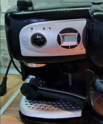 Naprawa uszkodzonego ekspresu kolbowego DeLonghi - naprawiaj, nie wyrzucaj