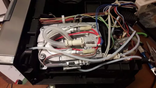 Naprawa ekspresu DeLonghi PrimaDonna ESAM6620 - naprawiaj, nie wyrzucaj