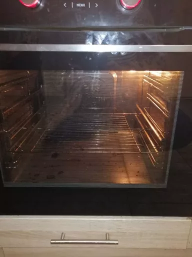 Wymiana zbitej szyby w piekarniku - naprawiaj, nie wyrzucaj