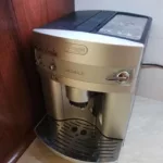 Wymiana uszkodzonych części w ekspresie DeLonghi Magnifica