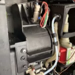 Złączka przy bojlerze ekspresu Delonghi ESAM 3200 Magnifica