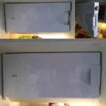Wymiana uchwytu drzwiczek w lodówce Whirlpool ART 594G