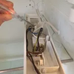 Sprawdzenie działania nowego termostatu w lodówce Liebherr CUP 30210