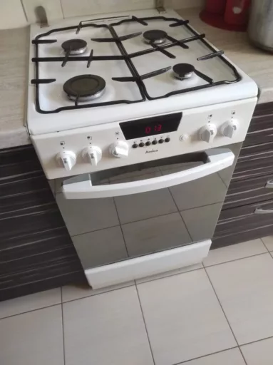 Wymiana iskrownika, termopary i zaworu w kuchence gazowej Amica - naprawiaj, nie wyrzucaj
