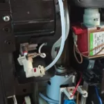 Nowa złączka w ekspresie do kawy DeLonghi Caffe Corso