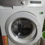 Uszkodzony elektrozawór trójdrożny w pralce AEG