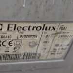 Naprawa włącznika w odkurzaczu Electrolux ZAC6810 - naprawiaj, nie wyrzucaj