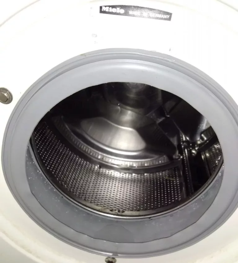 Wymiana fartucha w pralce Miele W931I