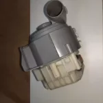 Pompa myjąca z turbiną i grzałką w zmywarce Siemens SN636X03ME/41