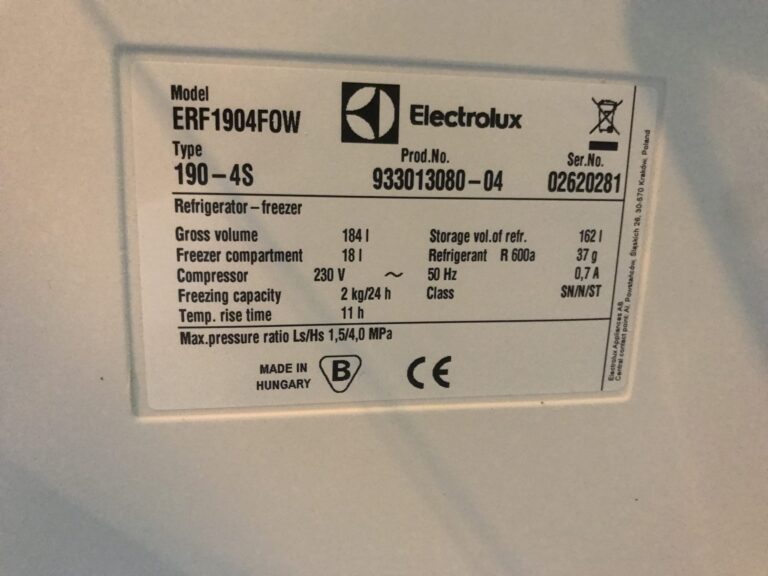 Tabliczka znamionowa lodówki Electrolux ERF19504F0W