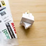 Nowy włącznik światła lodówki Beko CNE 47540 GB