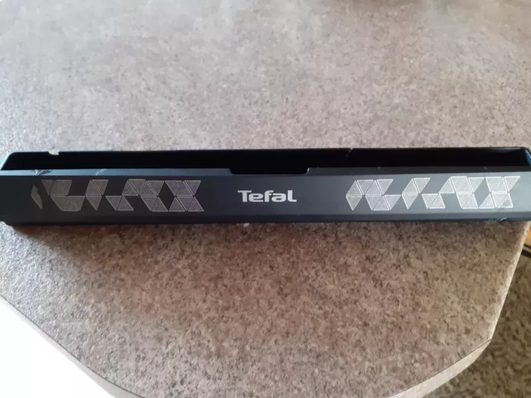 Pęknięta szuflada tacka w grillu Tefal Colormania