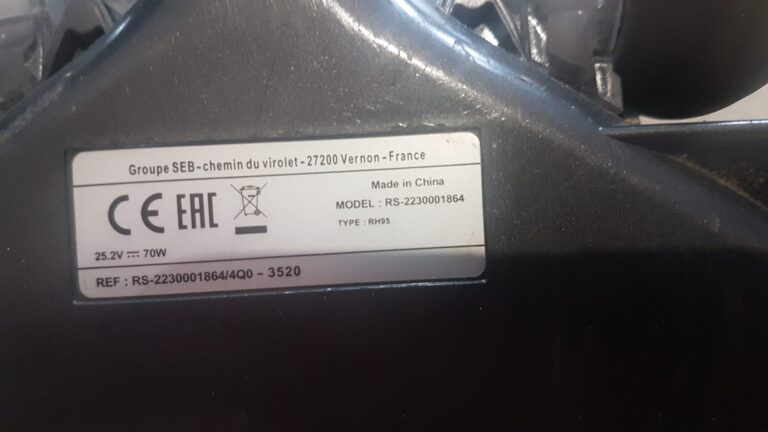 Tabliczka znamionowa szczotki odkurzacza Tefal AIR Force 360 RS-2230001864 typ RH95