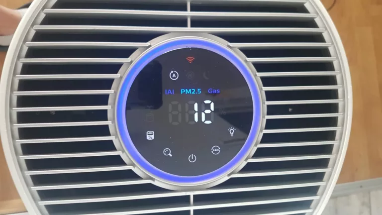 Wymiana modułu zasilania do oczyszczacza powietrza Philips