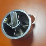 Ukruszony element pokrętła pary w ekspresie do kawy DeLonghi Magnifica ESAM4200.S
