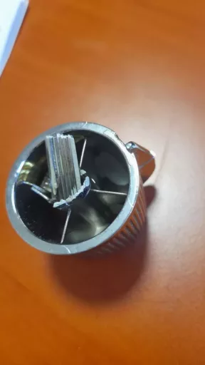 Wymiana uszkodzonego pokrętła pary w ekspresie do kawy DeLonghi Magnifica ESAM4200.S - naprawiaj, nie wyrzucaj