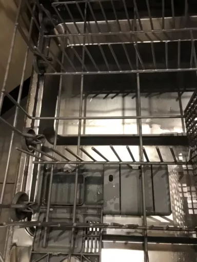 Wymiana rolek górnego kosza zmywarki do zabudowy Electrolux ESL63010 - naprawiaj, nie wyrzucaj