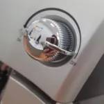 Wymiana uszkodzonego pokrętła pary w ekspresie do kawy DeLonghi Magnifica ESAM4200.S - widok po udanej naprawie