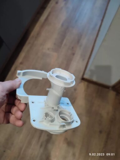 Pęknięty plastik w zmywarce Whirlpool DWFB00W - naprawiaj, nie wyrzucaj