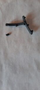 Problem z wymianą uchwytu kolby ekspresu DeLonghi ECO 310 BK - naprawiaj, nie wyrzucaj