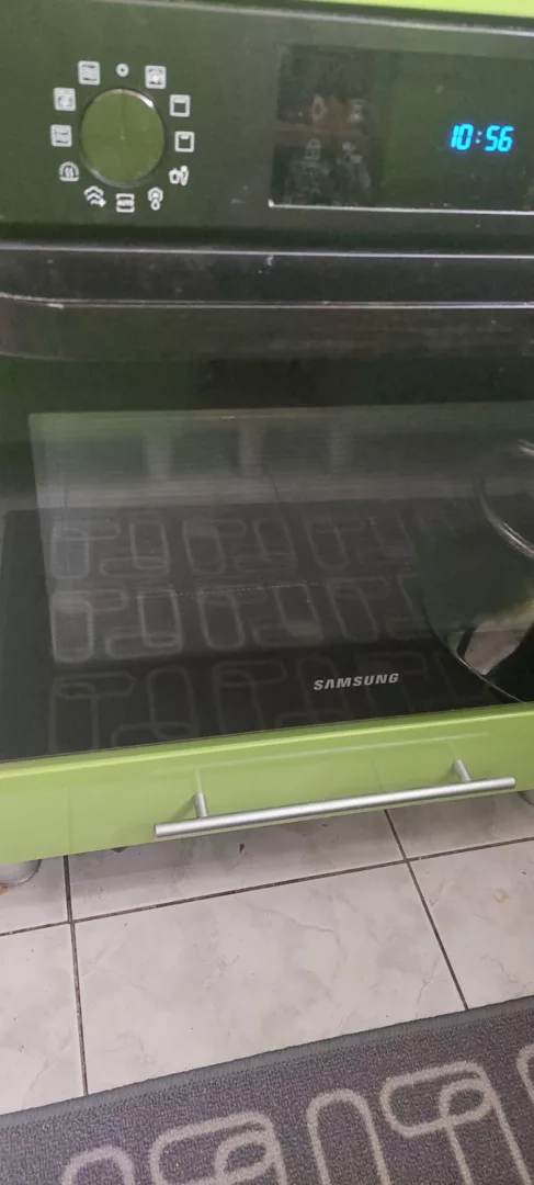 Piekarnik Samsung po udanej wymianie uszkodzonego przełącznika funkcji DE9600994A