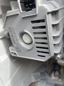 Wymiana uszkodzonej pompy myjącej z grzałką i turbiną w zmywarce Bosch SilencePlus SPV50E00EU