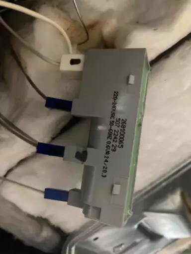 Padł generator iskry w kuchence gazowej Beko FSM52321DXDS – palnik się nie zapalał - naprawiaj, nie wyrzucaj
