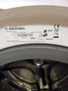 12- tabliczka znamionowa pralki Electrolux EWS11264SDU