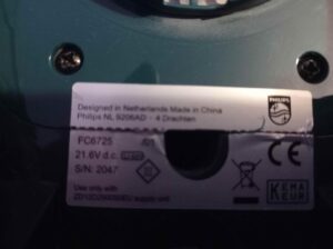 Tabliczka znamionowa odkurzacza pionowego Philips SpeedPro FC6725/01