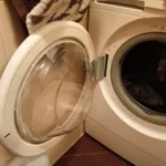 Pralka Electrolux EWS11254EDU po udanej wymianie urwanego uchwytu drzwi pralki