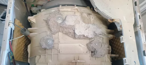 Pralka Hotpoint Ariston WMG722PL skakała podczas wirowania - naprawiaj, nie wyrzucaj