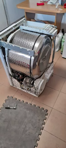 Bęben w suszarce Beko DPS 7343 X nie kręci się - naprawiaj, nie wyrzucaj
