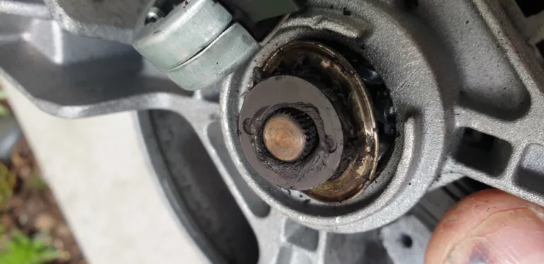 Uszkodziło się łożysko i magnes silnika pralki AEG L70640 PNC 914 002 411 00
