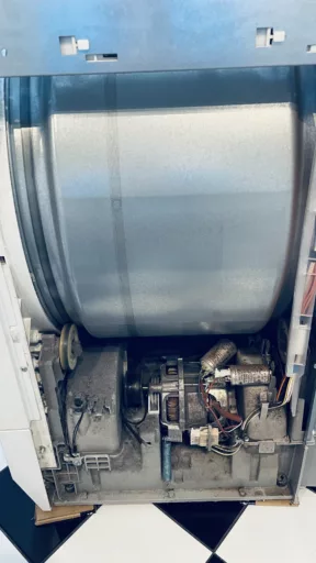 Wymiana paska napędowego w suszarce Electrolux EDP12074PDW - naprawiaj, nie wyrzucaj