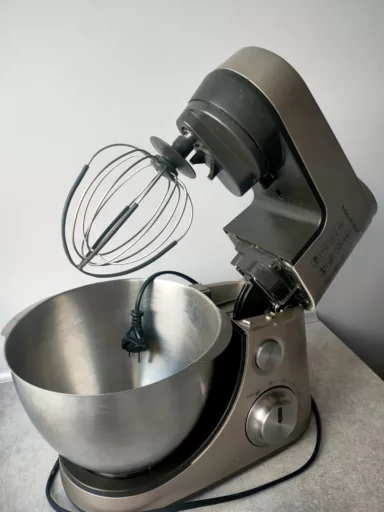 Wytarły się blaszki komutatora w robocie kuchennym Tefal QB407H38/6R1 - naprawiaj, nie wyrzucaj
